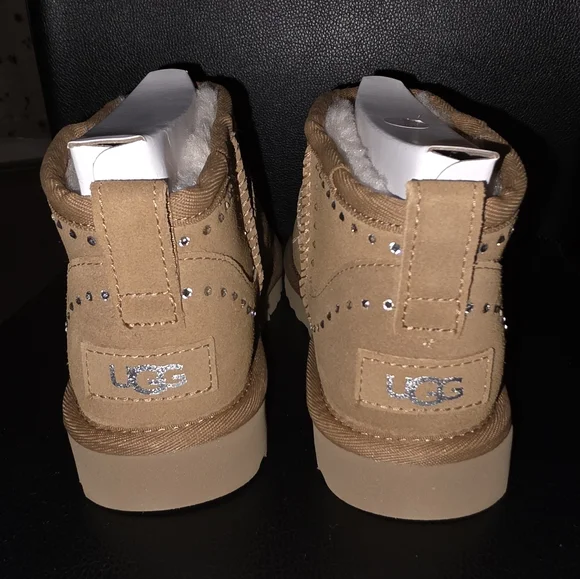UGG Classic Ultra Mini Bling Boots(chestnut) - Picture 3 of 7